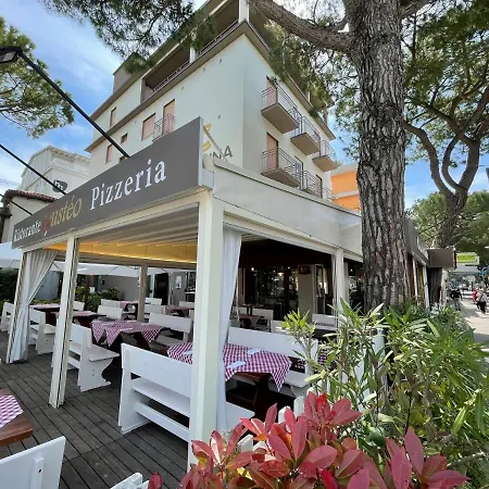 Hotel Cristina-3
